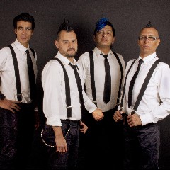Los Estrambóticos