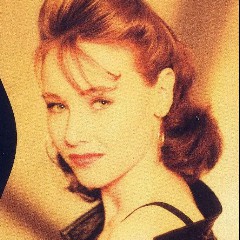 Melanie Bender