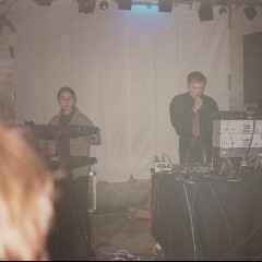 DL