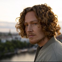 Sie hören Michael Schulte