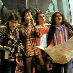 Neumis Rock Circus