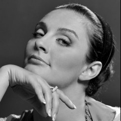 ЕЛЕНА ВАЕНГА