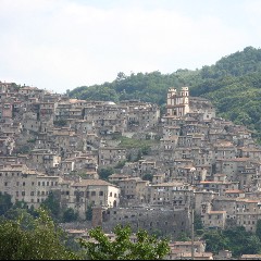 Artena