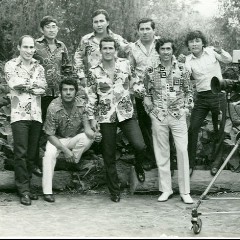 Los Mirlos