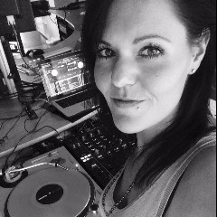 DJANE T-LICIOUS