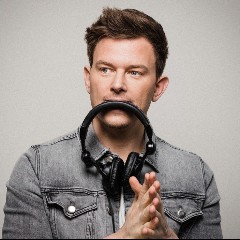 Noel Holler & Fedde Le Grand feat. French Original