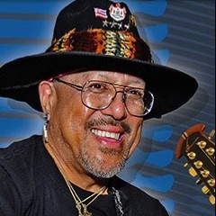 Dennis Kamakahi