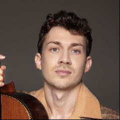 Regino Sáinz de la Maza Thibaut García