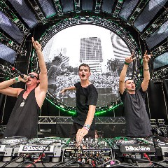 Dimitri Vegas, Martin Garrix & Like Mike