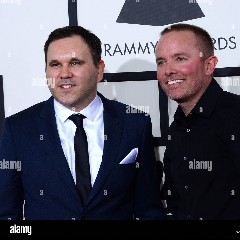 Chris Tomlin feat. Matt Redman