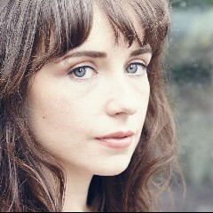 Laura Groves