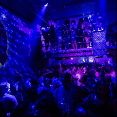 Q-Club