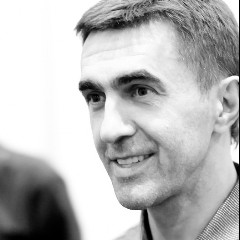 Вячеслав Бутусов