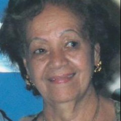 Luz Celenia Tirado