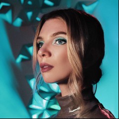 Raz Nitzan & Teya Flow