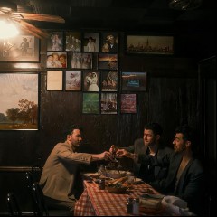 Jonas Brothers & Dean Lewis