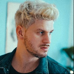 Damien McFly