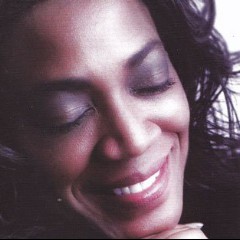 Alicia Myers