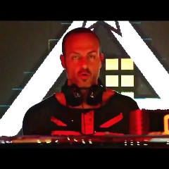 Sean Finn & L.A. H3RO