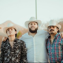 El Fantasma feat. Los Dos Carnales