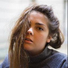 Vendredi, ELLE