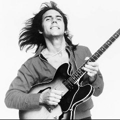 Larry Carlton