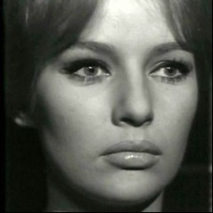 Gillian Hills
