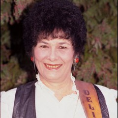 Delia Bell