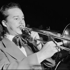Eddie Bert