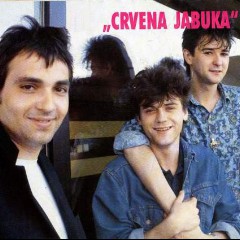 Crvena jabuka