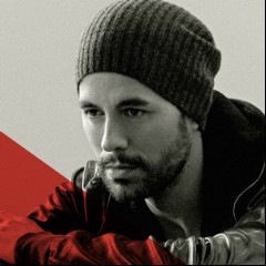 Enrique Iglesias and David Cambell