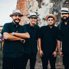 Los Pleneros de la Cresta