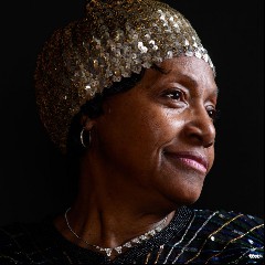 Naomi Shelton and The Gospel Queens