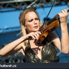 Chris Botti featuring Caroline Campbell