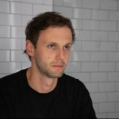 Simon Vuarambon