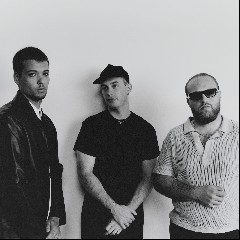 Moses Yoofee Trio feat. ENNY