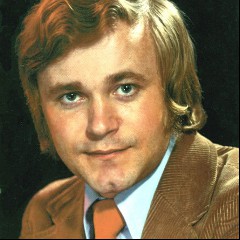 Евгений Мартынов