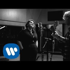 Ed Sheeran feat. YEBBA