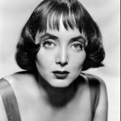 Caroline Jones