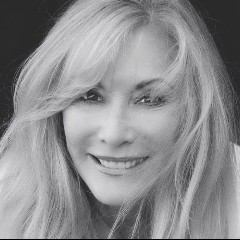 Nanette Workman