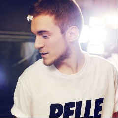 Pelle