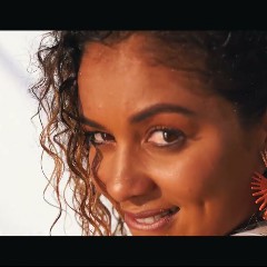 Colette Gaze
