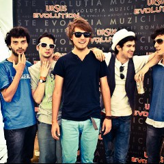 Les Elephants Bizarres