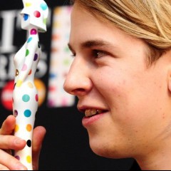 Masove, Milcon, Tom Odell, Dan Grech
