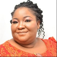 Funmi Oyetti