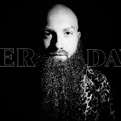 Dyer Davis