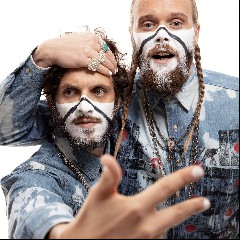 Vargas & Lagola
