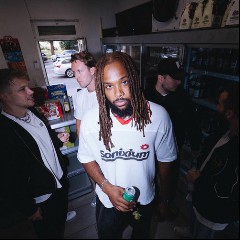 Wakyin, Ronis Goliath & bees & honey