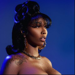 Kash Doll