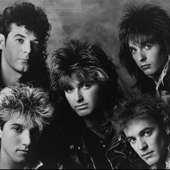 Honeymoon Suite